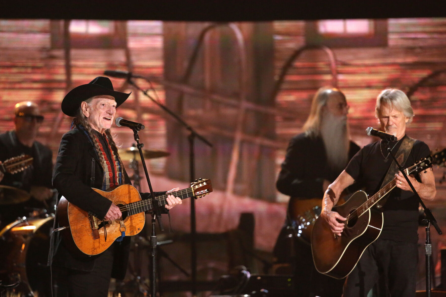 2014: Willie Nelson and Kris Kristofferson at the Grammys